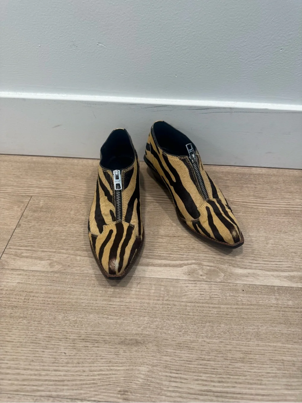 Coach zip up ankle booties 5.5